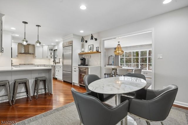 8 Oak Park Dr, Morris Twp., NJ 07960