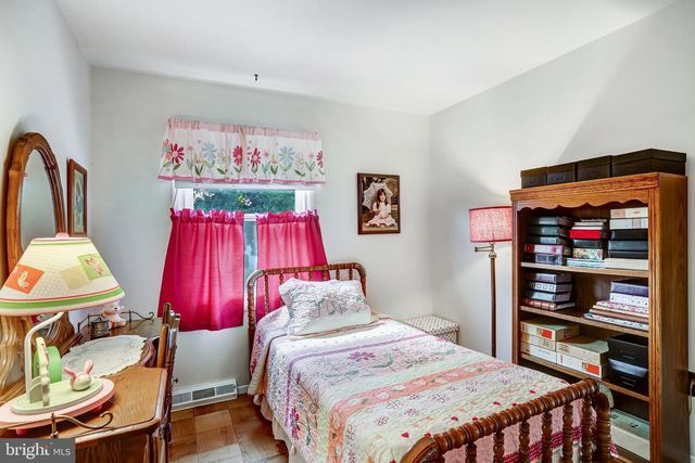 326 SHENANDOAH ST SE, Leesburg, VA 20175
