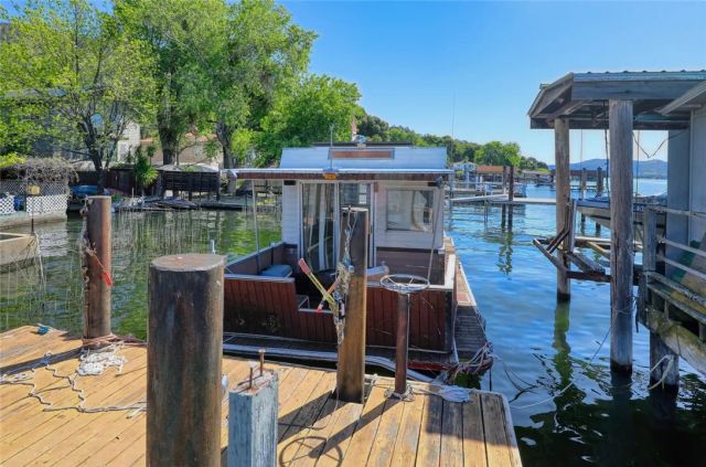 10465 E Highway 20, Clearlake Oaks, CA 95423