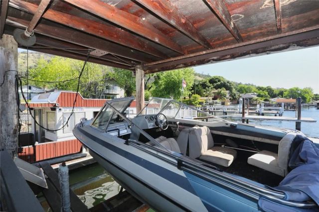 10465 E Highway 20, Clearlake Oaks, CA 95423