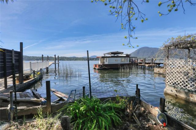 10465 E Highway 20, Clearlake Oaks, CA 95423