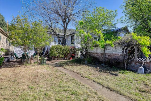 10465 E Highway 20, Clearlake Oaks, CA 95423