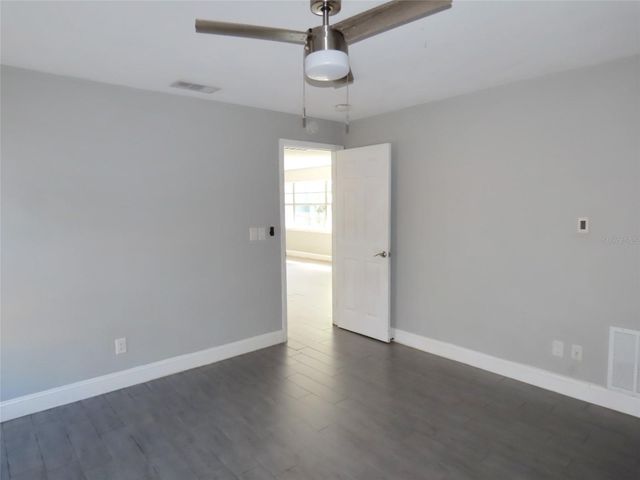 1350 CAMBRIDGE DRIVE, Clearwater, FL 33756