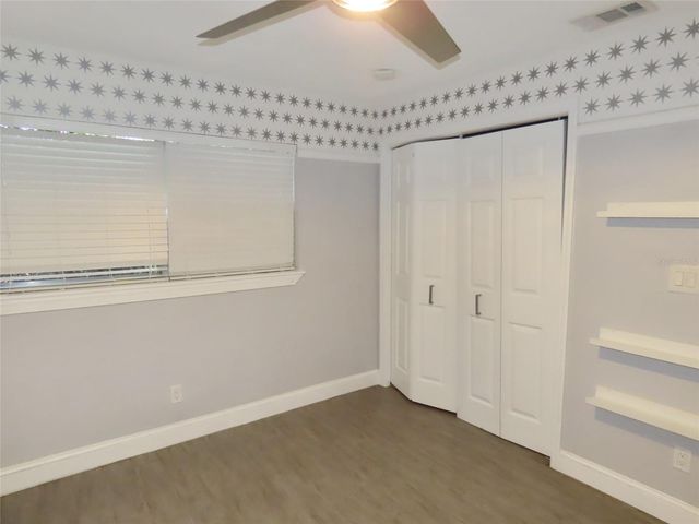 1350 CAMBRIDGE DRIVE, Clearwater, FL 33756