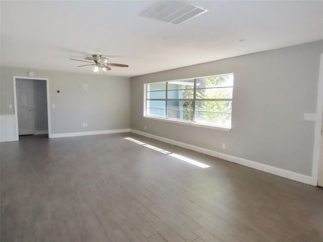 1350 CAMBRIDGE DRIVE, Clearwater, FL 33756