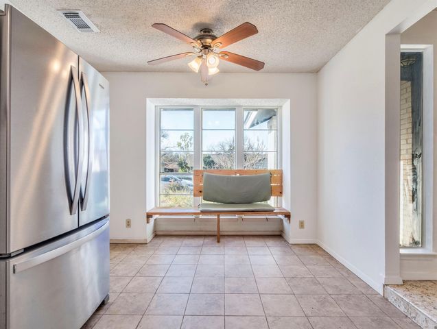 1600 Pine Knoll DR, Austin, TX 78758