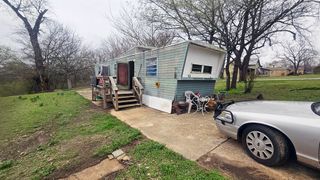 815 N Estes Avenue, Yellville, AR 72687