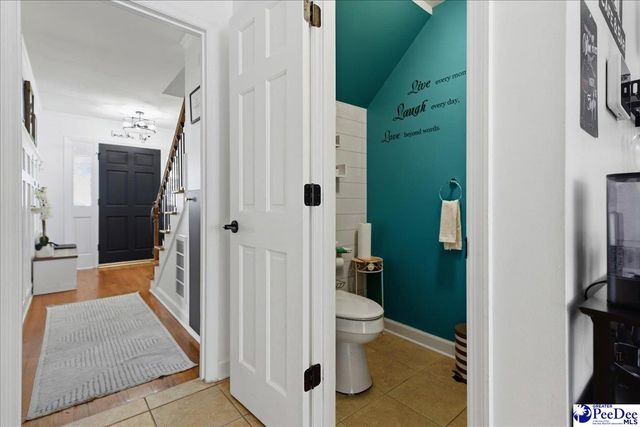 814 Old Woodlands Rd., Florence, SC 29505