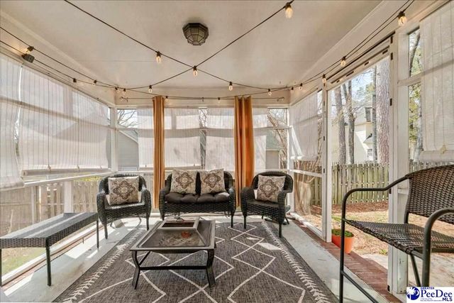 814 Old Woodlands Rd., Florence, SC 29505