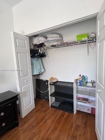 12923 SW 135th Ter, Miami, FL 33186