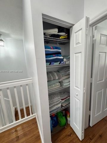 12923 SW 135th Ter, Miami, FL 33186