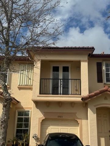 12923 SW 135th Ter, Miami, FL 33186