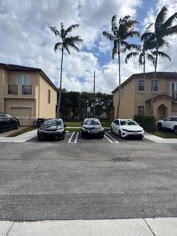 12923 SW 135th Ter, Miami, FL 33186