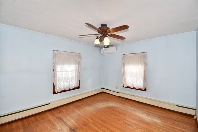 79 Arvilla Street, Springfield, MA 01118