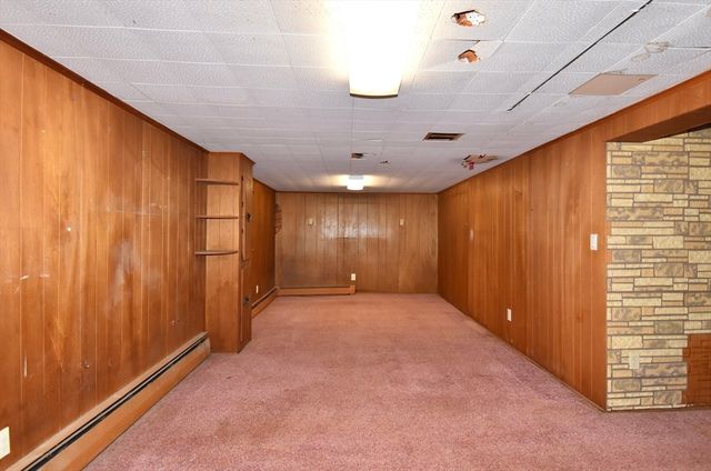 79 Arvilla Street, Springfield, MA 01118