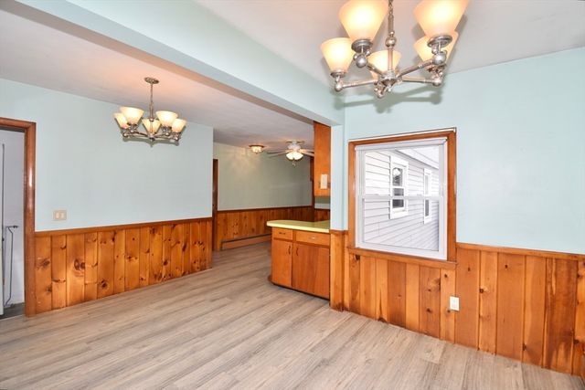 79 Arvilla Street, Springfield, MA 01118