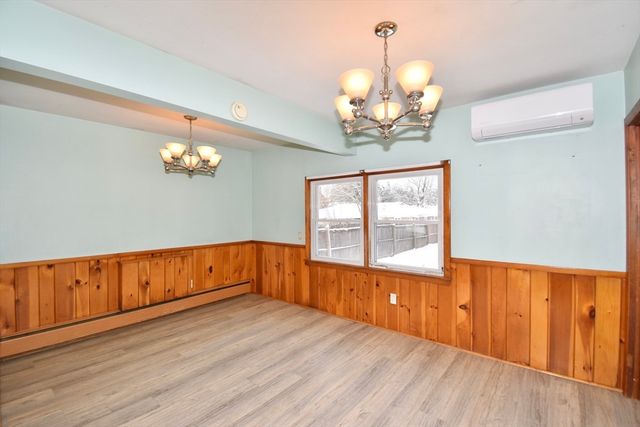 79 Arvilla Street, Springfield, MA 01118