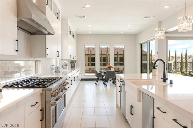 212 Carmel Sky Street, Las Vegas, NV 89138