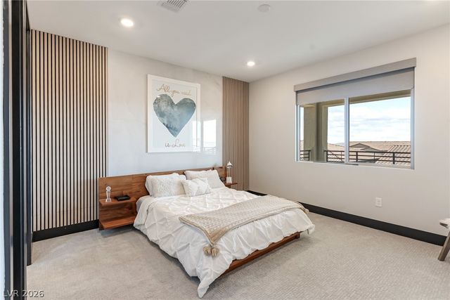 212 Carmel Sky Street, Las Vegas, NV 89138