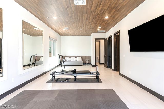 212 Carmel Sky Street, Las Vegas, NV 89138