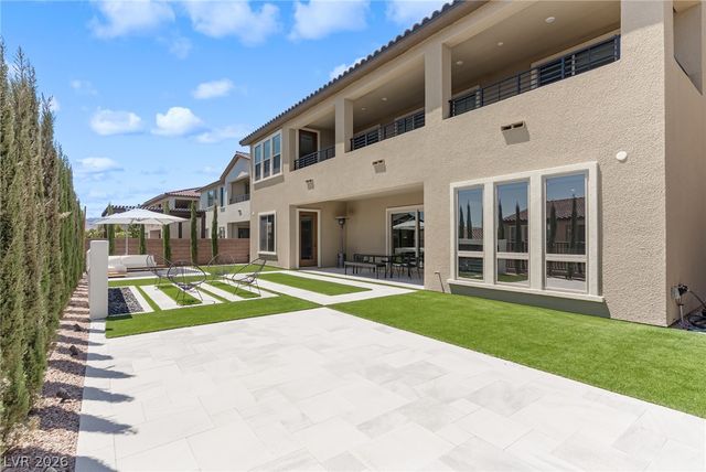 212 Carmel Sky Street, Las Vegas, NV 89138