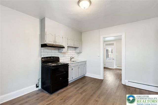 1025 Spruce Street, Easton, PA 18042