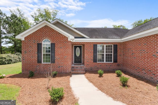 176 Sandalwood Circle, Statesboro, GA 30458