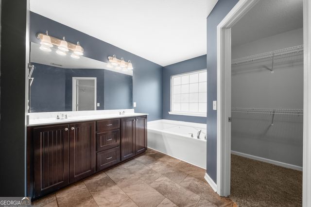 176 Sandalwood Circle, Statesboro, GA 30458