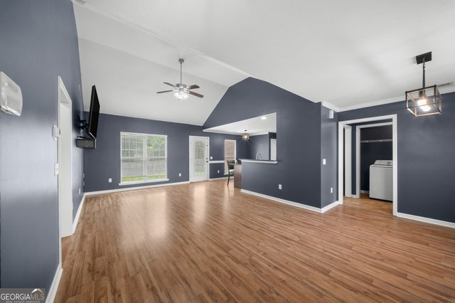 176 Sandalwood Circle, Statesboro, GA 30458