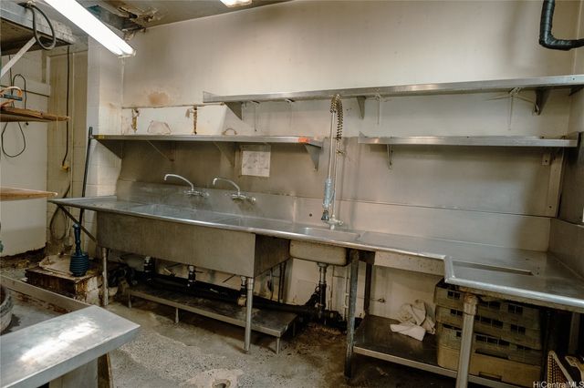 444 Kanekapolei Street C5 C6 C7, Honolulu, HI 96815