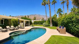1318 E Via Escuela, Palm Springs, CA 92262