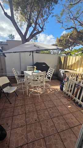 8745 SW 152nd Ave 215, Miami, FL 33193