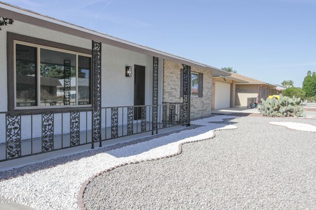 15026 N CAMEO Drive, Sun City, AZ 85351