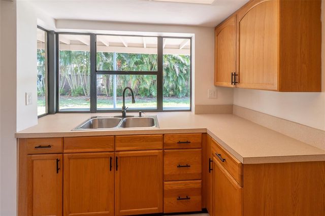 4714 NW 44th Street, Tamarac, FL 33319