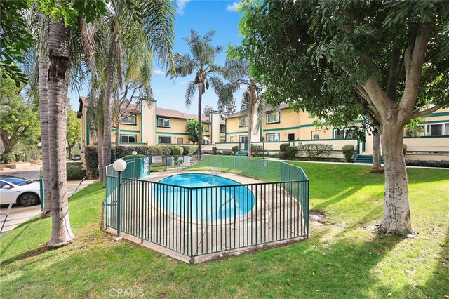 1608 S Mayflower Avenue D, Monrovia, CA 91016