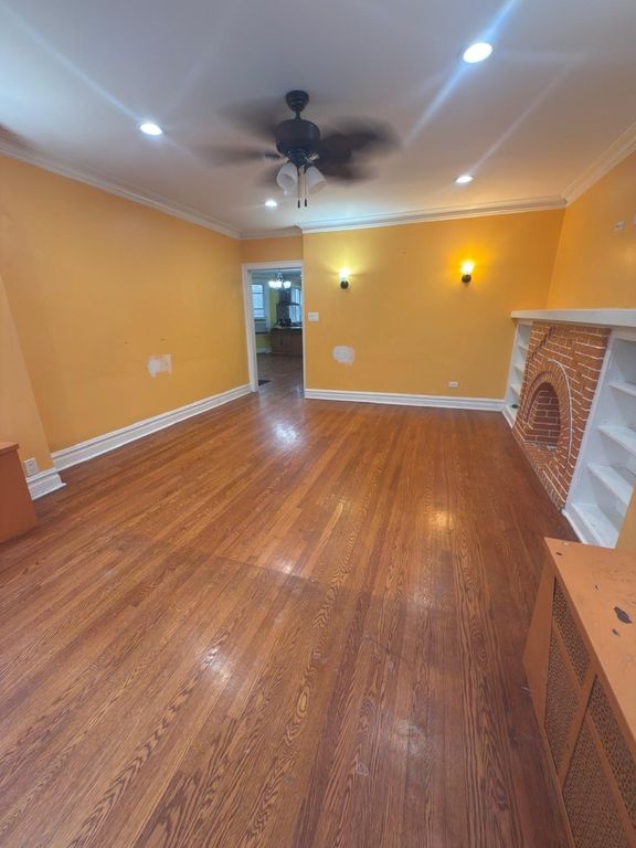 6449 N Artesian Avenue, Chicago, IL 60645 — photo 2