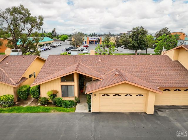 1000 Olive Drive 7, Bakersfield, CA 93308