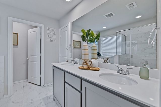 11501 White River Drive, Aubrey, TX 76227