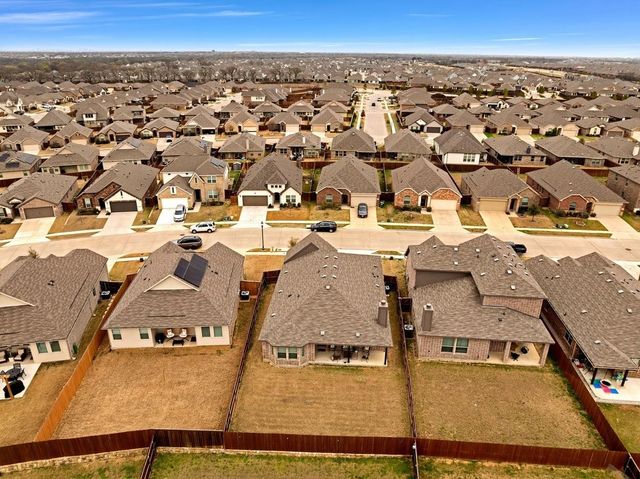 11501 White River Drive, Aubrey, TX 76227