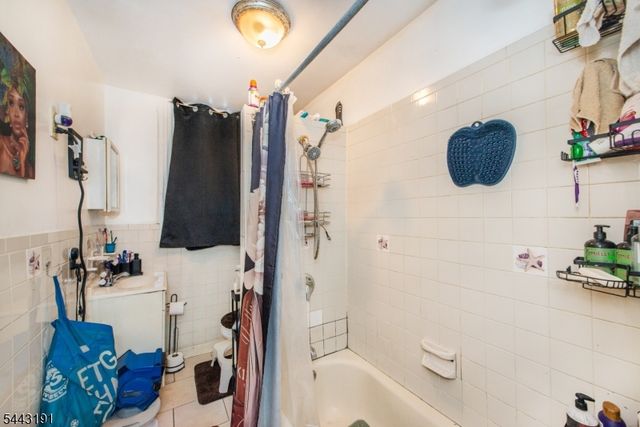 23 S 17Th St, East Orange City, NJ 07018