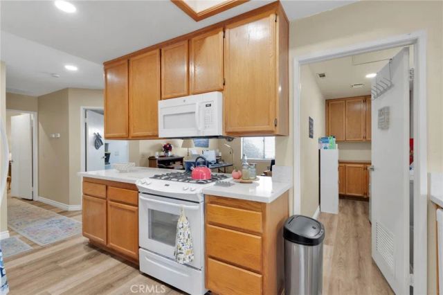 13032 Rainwood Court, Victorville, CA 92395