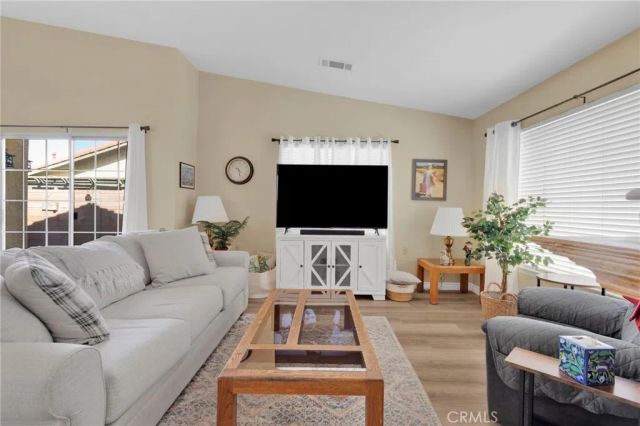 13032 Rainwood Court, Victorville, CA 92395