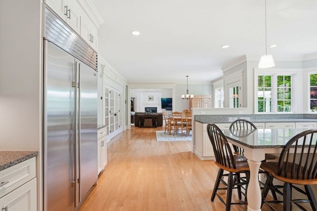 205 Pleasant St, Norwell, MA 02061