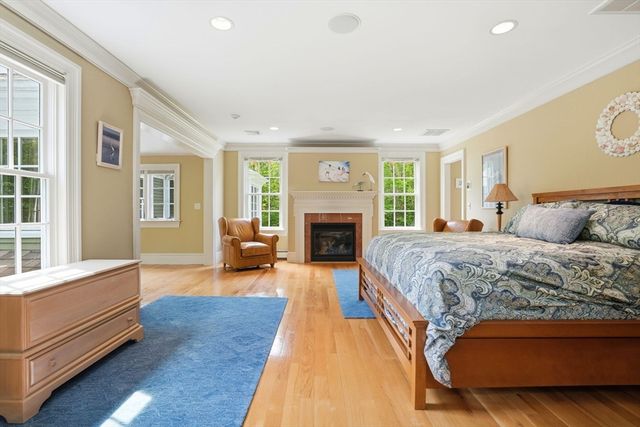 205 Pleasant St, Norwell, MA 02061