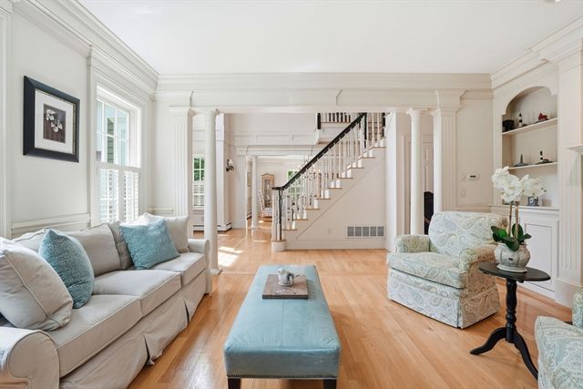 205 Pleasant St, Norwell, MA 02061