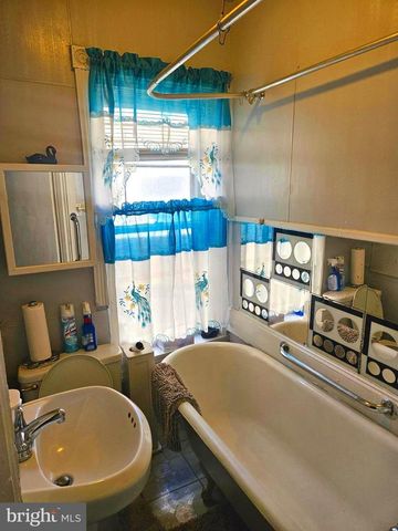 1521 S 21ST ST, Philadelphia, PA 19146