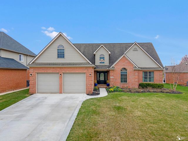 785 Saint James Park Avenue, Monroe, MI 48161