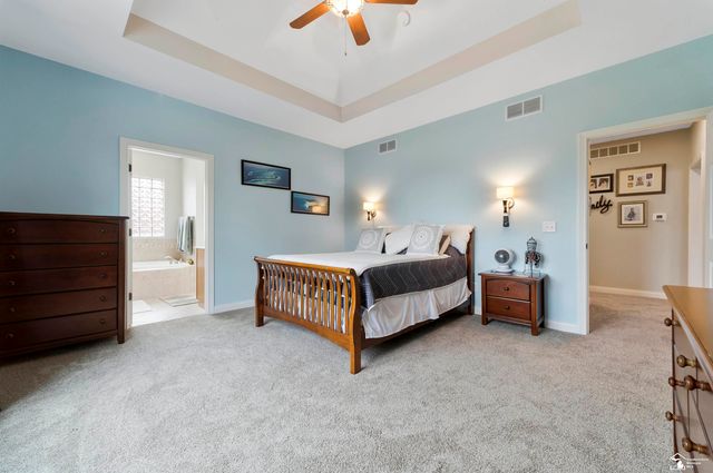 785 Saint James Park Avenue, Monroe, MI 48161
