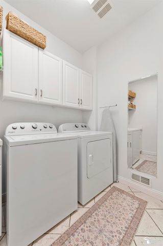 785 Saint James Park Avenue, Monroe, MI 48161
