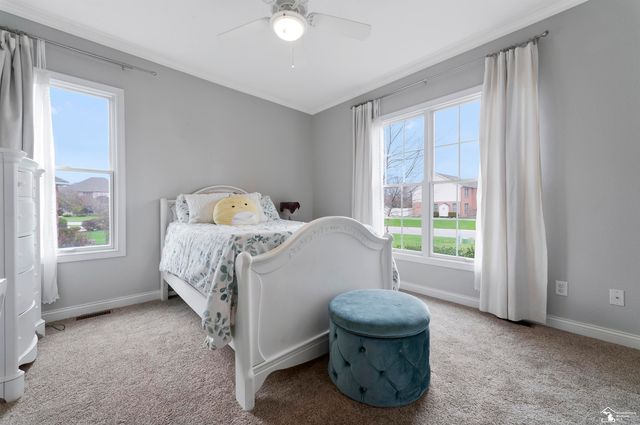 785 Saint James Park Avenue, Monroe, MI 48161